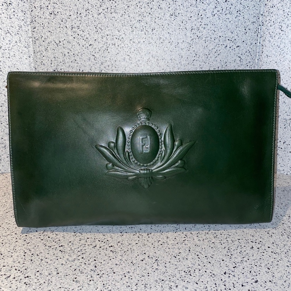 Rare LARGE Fendi clutch! It's GORGEOUS!!! A real stunner!!! Authentic!!! EUC!!